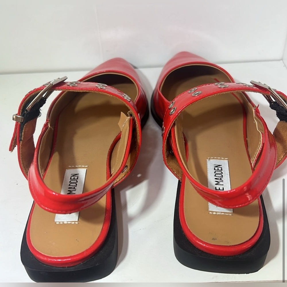 NWOT Steve Madden Lando Red Synthetic Leather Slingback Flats - Picture 5 of 7